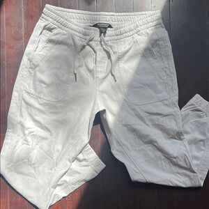 Athleta Farallon Light Gray Jogger Pants